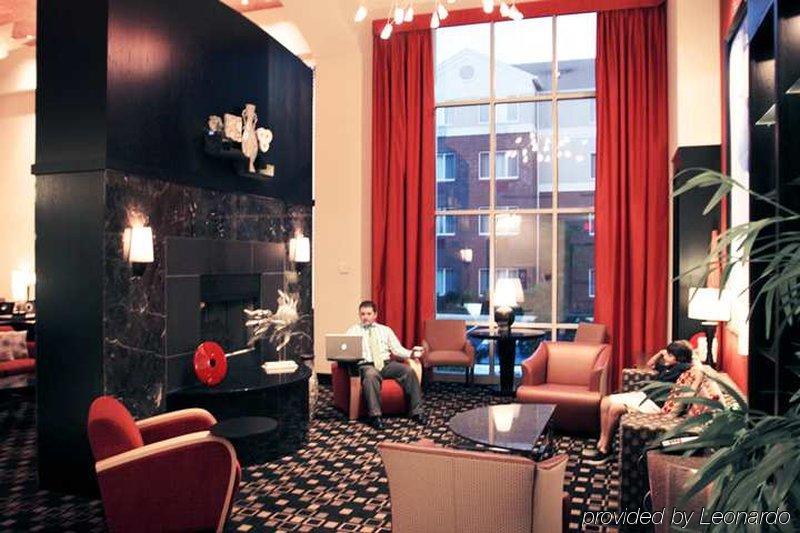 Hampton Inn & Suites Herndon-Reston Интериор снимка